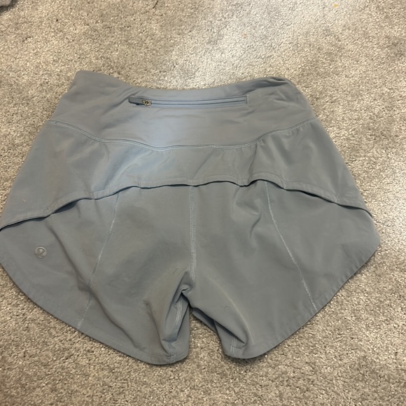 COPY - Lululemon pastel blue speed up short mid-rise - Picture 4 of 5